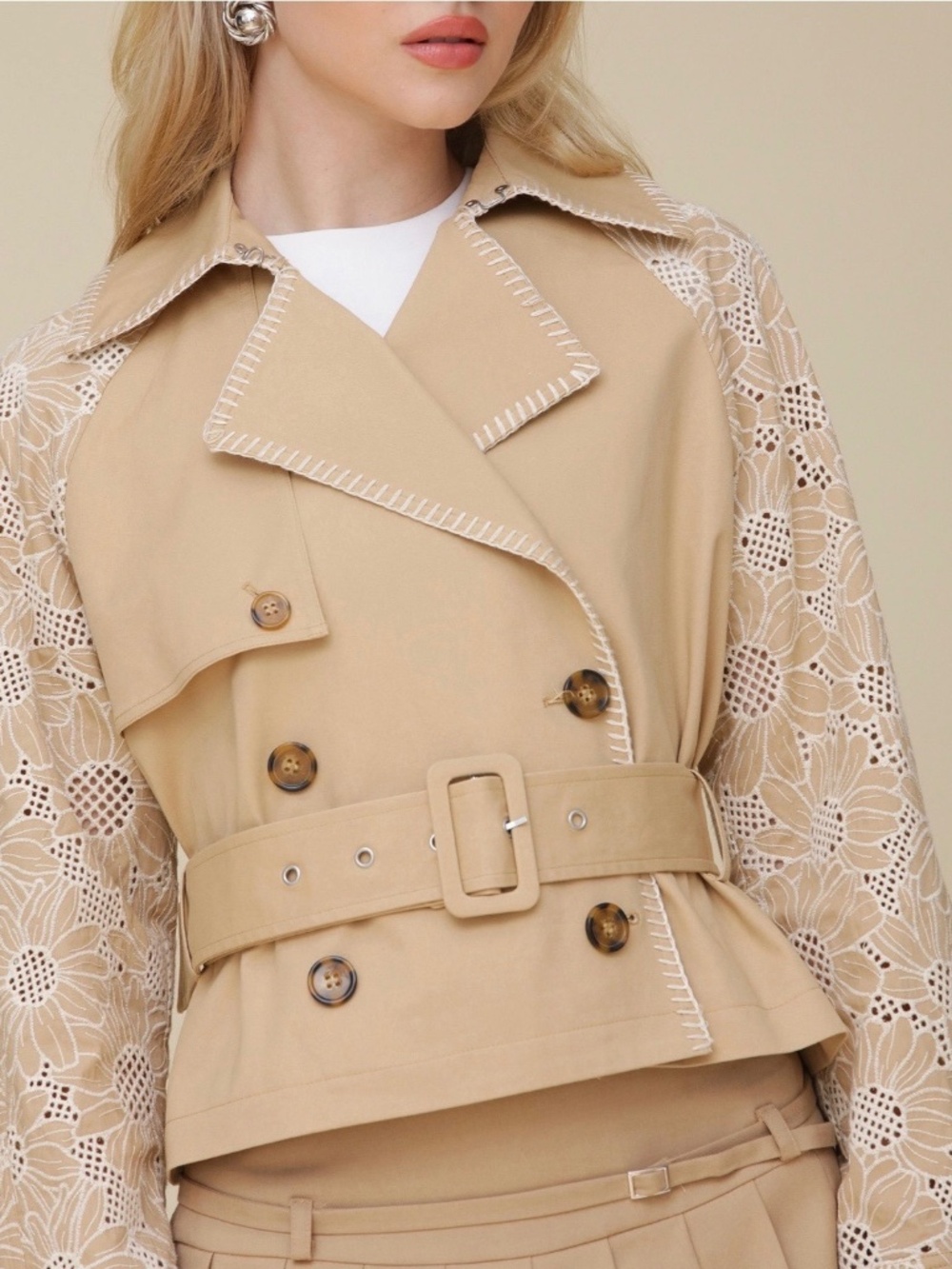 Avec Les Filles Cropped Combo Trench Jacket - Picture 2 of 9